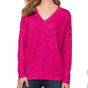 NWT XL Pink Buffalo Ladies' Cozy V-Neck Long Sleeve Top